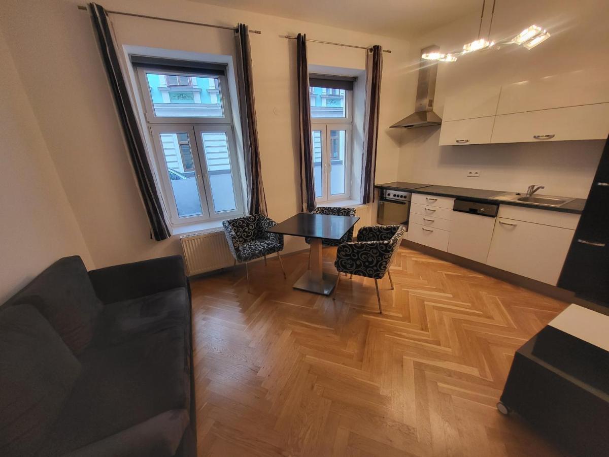 Cozynite Premium Apartment Hundertwasser Вена Экстерьер фото